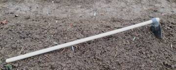 Peasant hoe from Red Pig Garden Tools. The name Red Pig Garden Tools is a registered trademark of R.Z and R.K. Denman, Boring, Oregon 97009